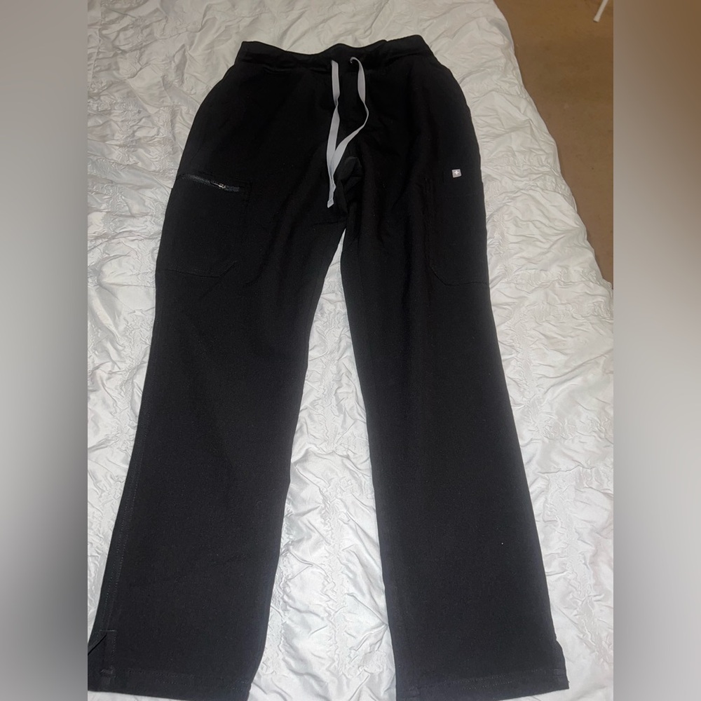 Figs Black scrub bottoms